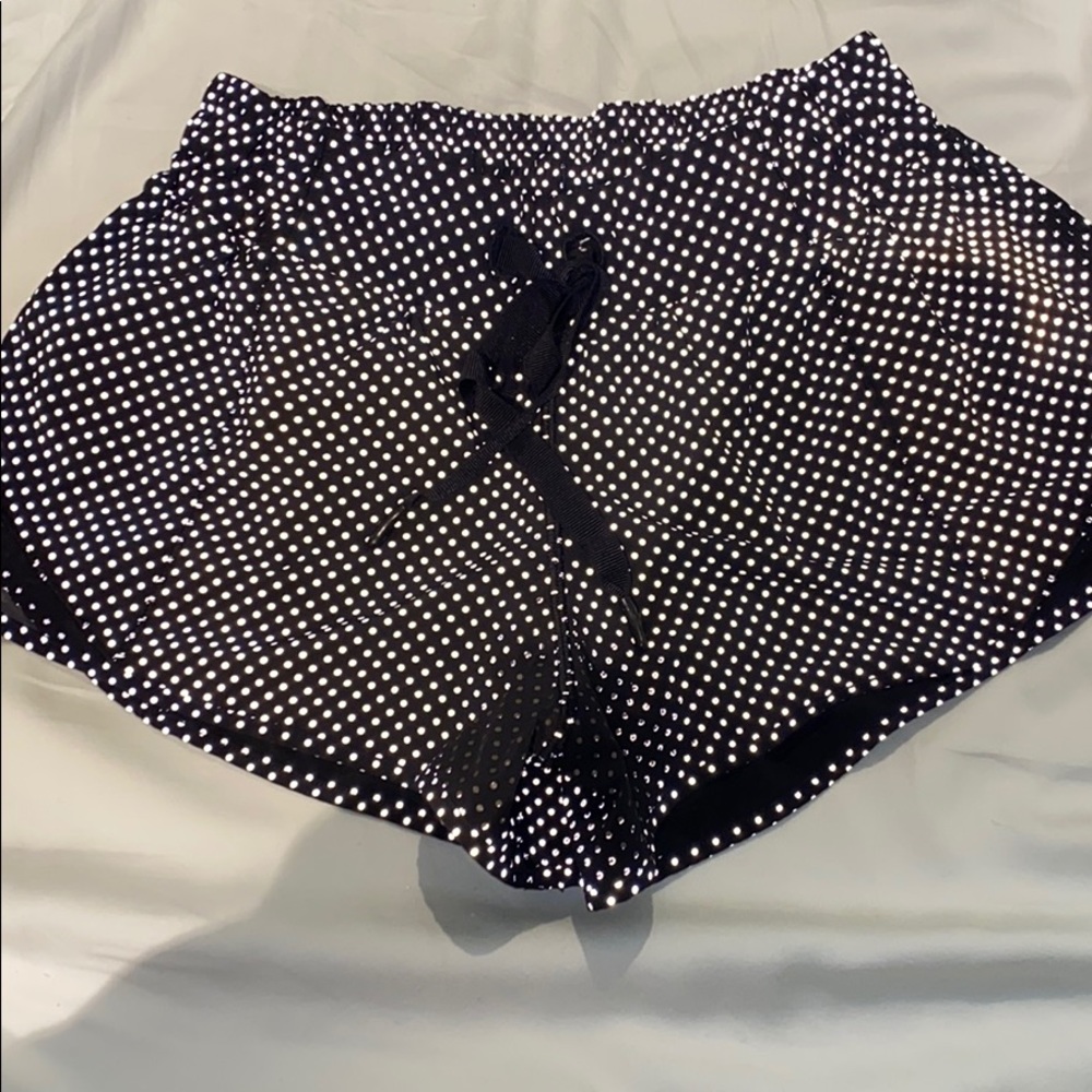 Lulu Lemon Reflexive Hotty Hot Shorts